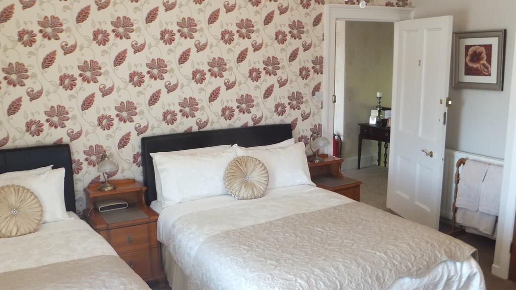 The Homestead Guest House คาร์นเรน ห้อง รูปภาพ