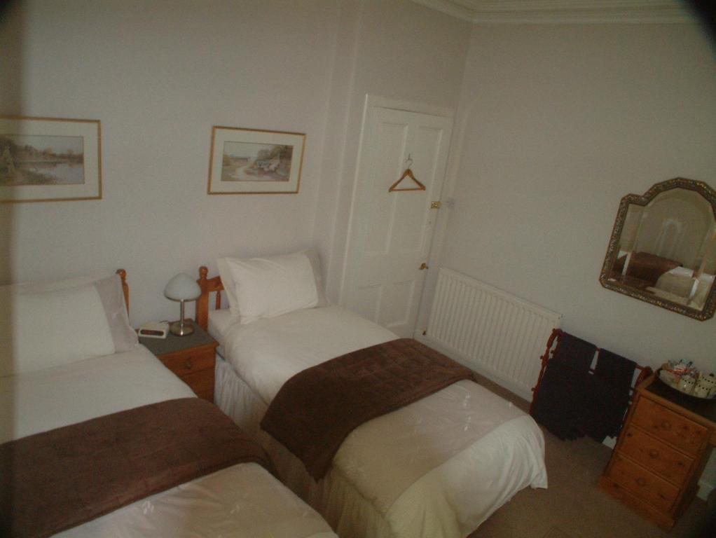 The Homestead Guest House คาร์นเรน ภายนอก รูปภาพ